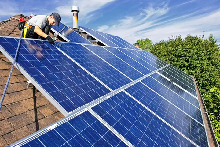 برق خورشیدی خانگی - بررسی 5 مزیت آن